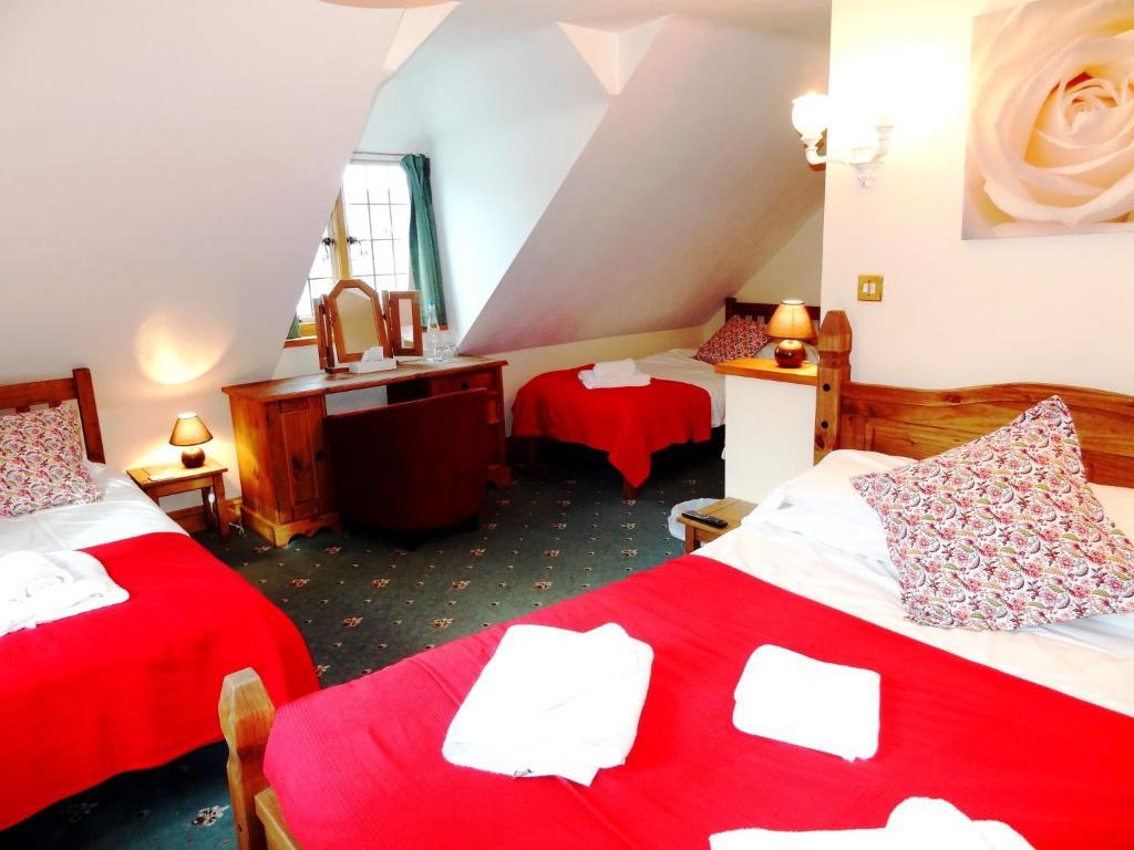 The George Inn & Millingbrook Lodge Ltd Lydney Kültér fotó